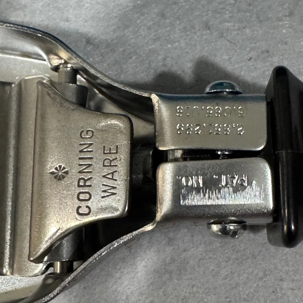 Corning Ware Detachable Handle Black Silver Vintage Lock-On P-10-HG